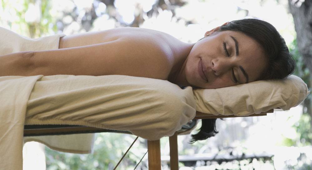 Best Massage Table Reviews
